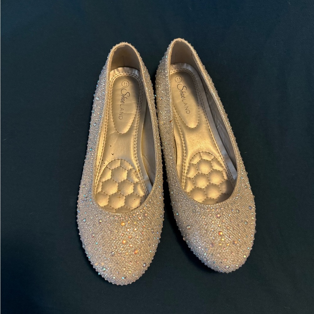 Elegant Silver Rhinestone Embellished Flats